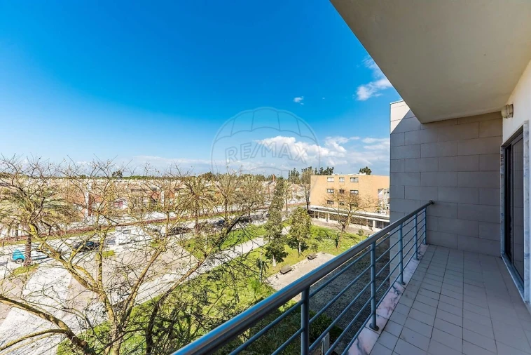 Apartamento T3 para Venda em Pinhal Novo Foto 32