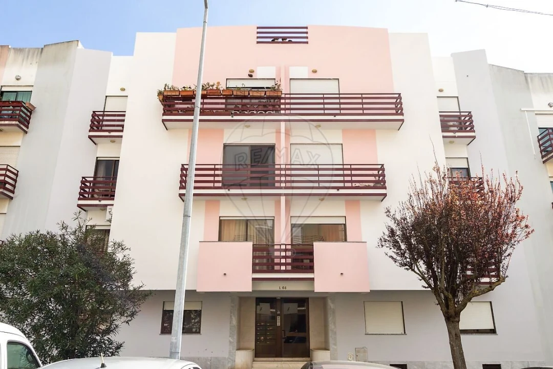 Apartamento T3 para Venda em Vialonga Foto 20