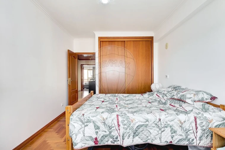 Apartamento T3 para Venda em Vialonga Foto 12