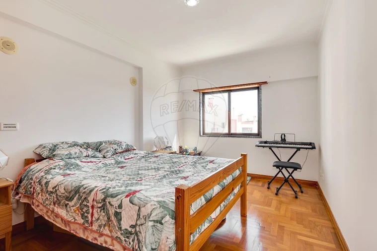 Apartamento T3 para Venda em Vialonga Foto 11