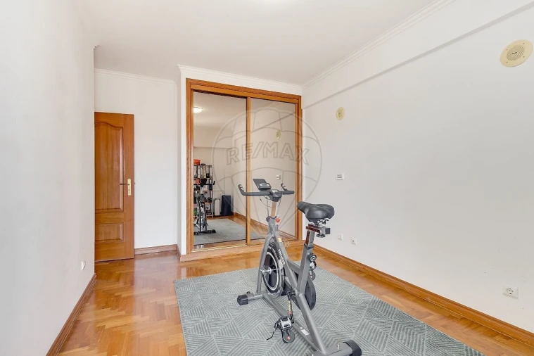 Apartamento T3 para Venda em Vialonga Foto 15