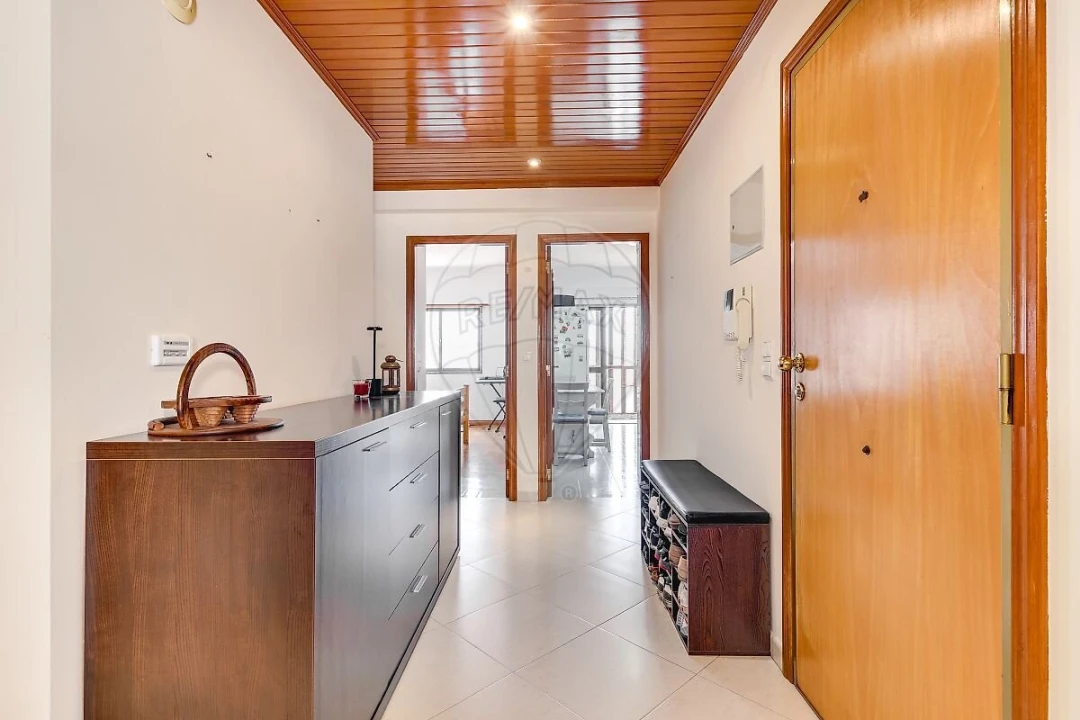 Apartamento T3 para Venda em Vialonga Foto 7