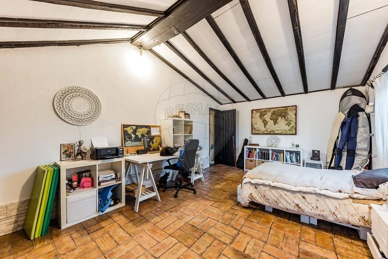 Moradia T5 para Venda em Corroios Foto 35