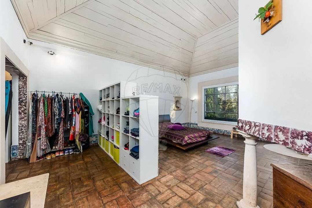 Moradia T5 para Venda em Corroios Foto 30