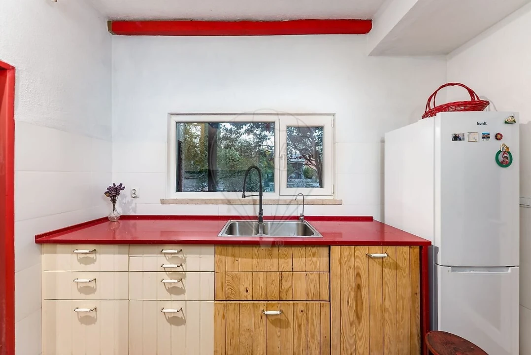 Moradia T5 para Venda em Corroios Foto 24