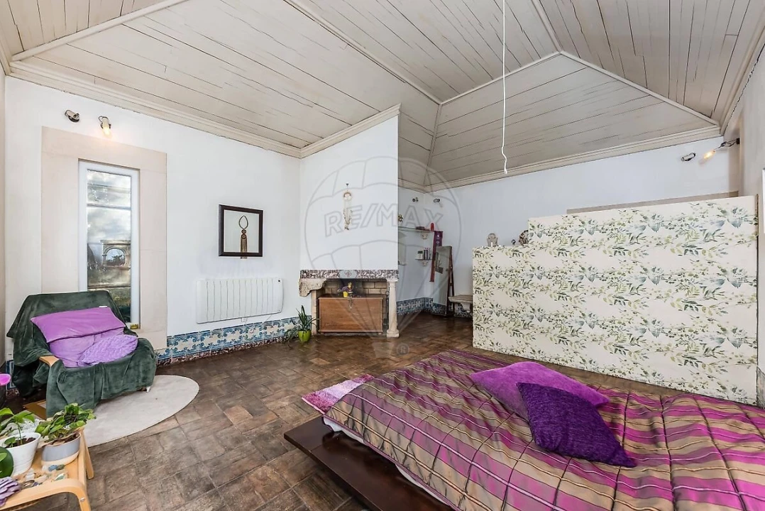 Moradia T5 para Venda em Corroios Foto 29