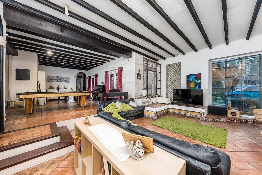 Moradia T5 para Venda em Corroios Foto 17