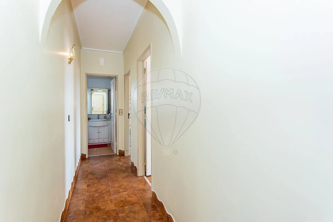 Apartamento T3 para Venda em Benfica Foto 14