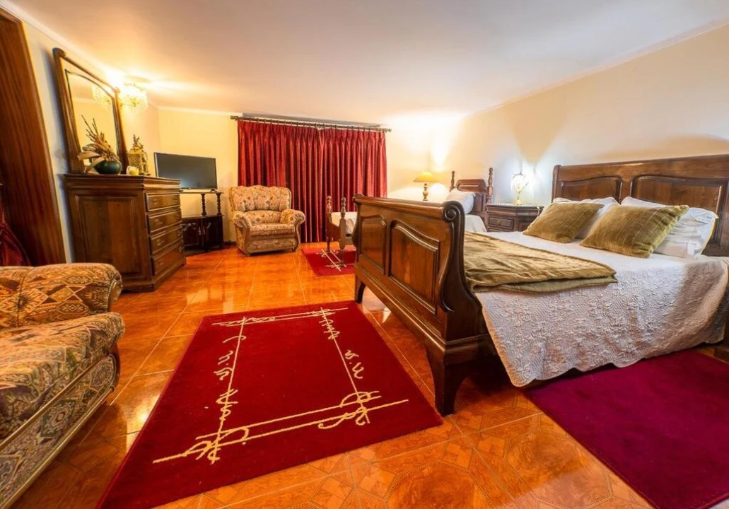 Moradia T7 para Venda em Friestas Foto 25