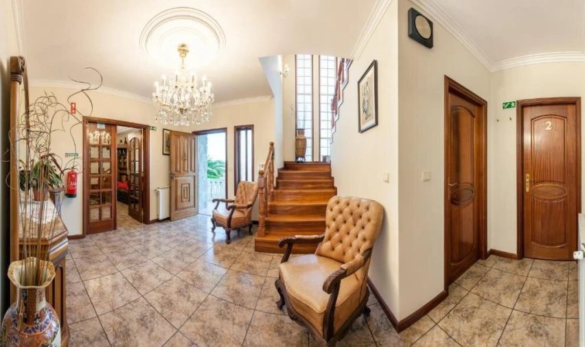 Moradia T7 para Venda em Friestas Foto 8