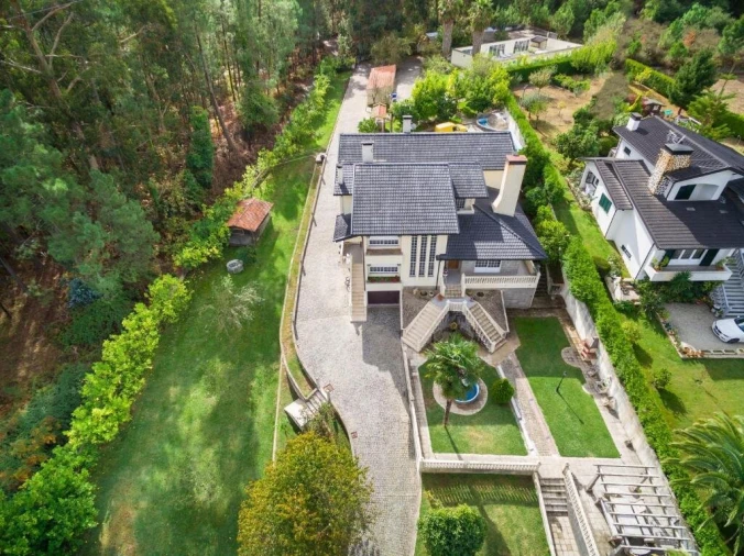 Moradia T7 para Venda em Friestas Foto 10