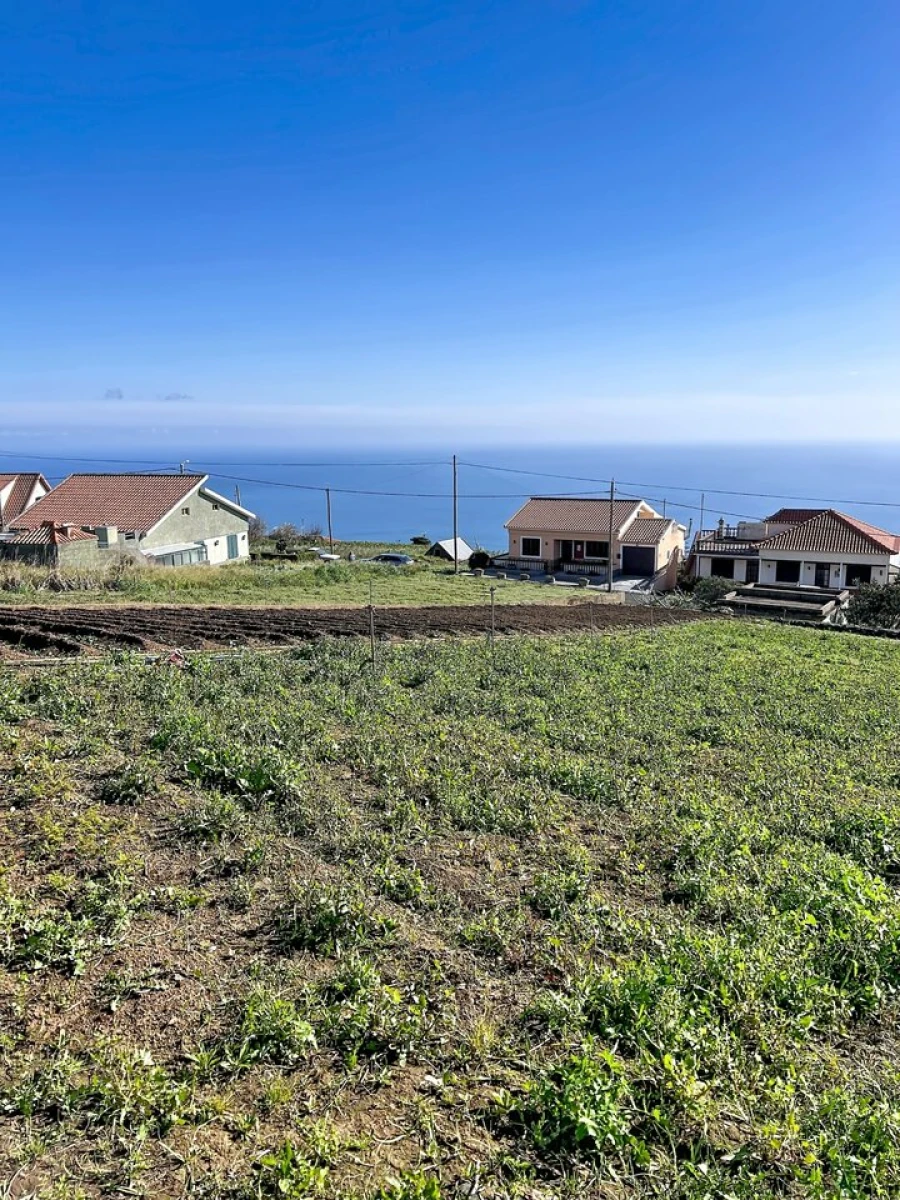 Terreno para Venda em Canhas Foto 6