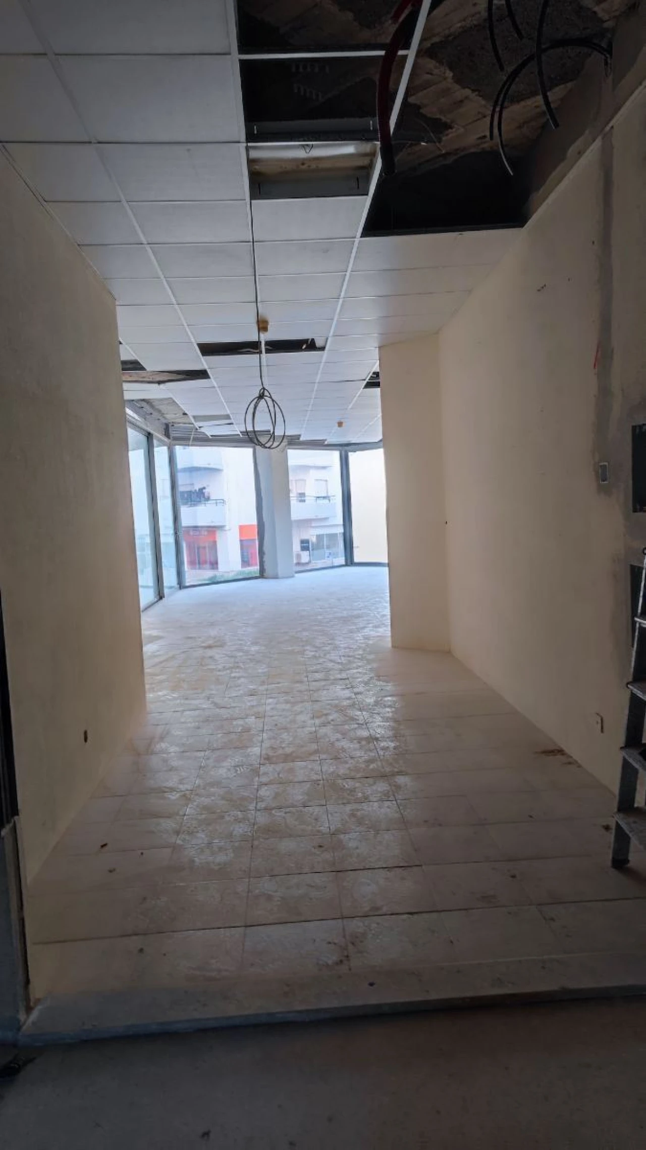 Loja para Venda em Buarcos Foto 7