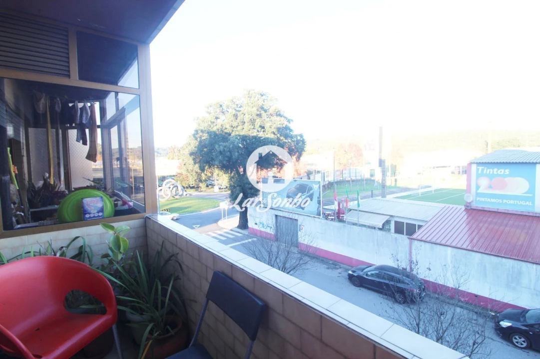 Apartamento T2 para Venda em Valongo Foto 9