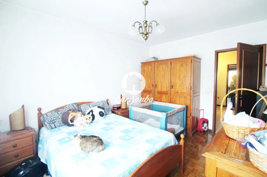 Apartamento T2 para Venda em Valongo Foto 12
