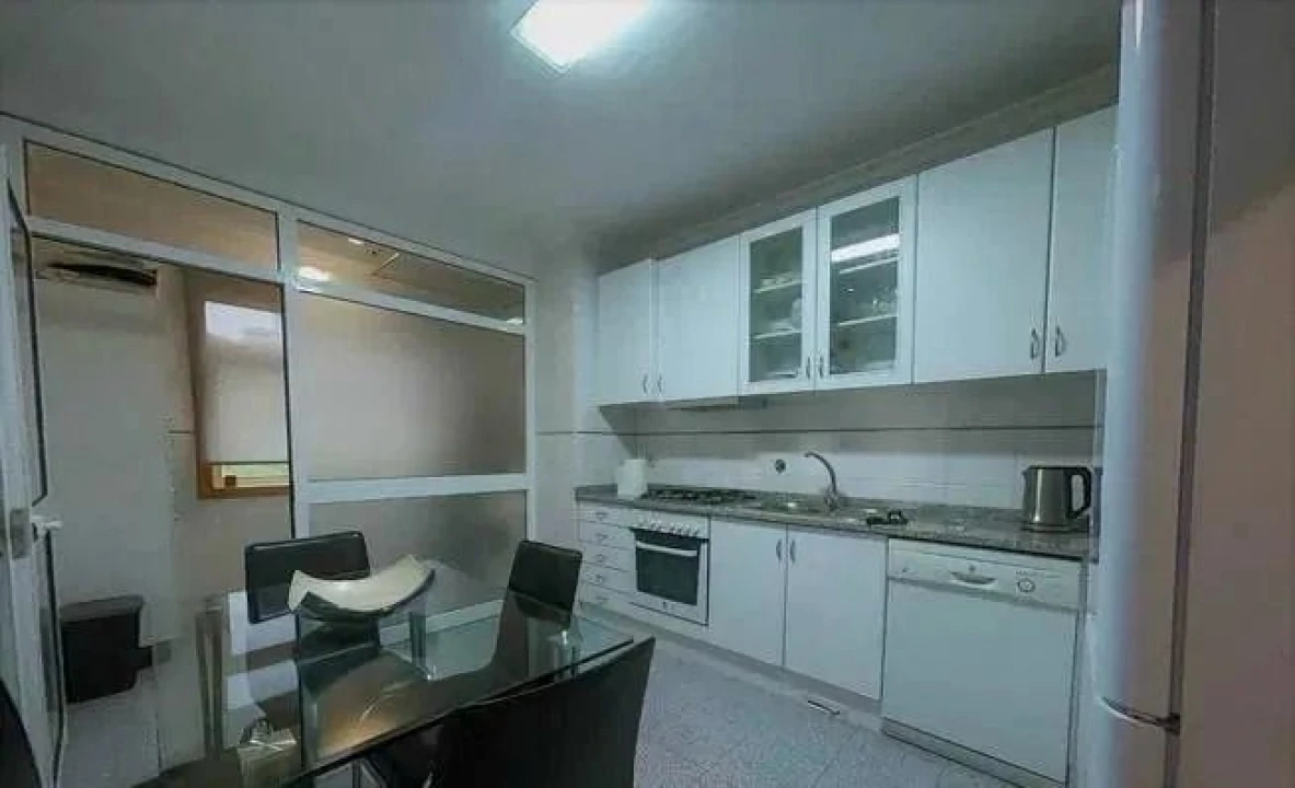 Apartamento T2 para Arrendamento em Gondomar (São Cosme), Valbom e Jovim Foto 5