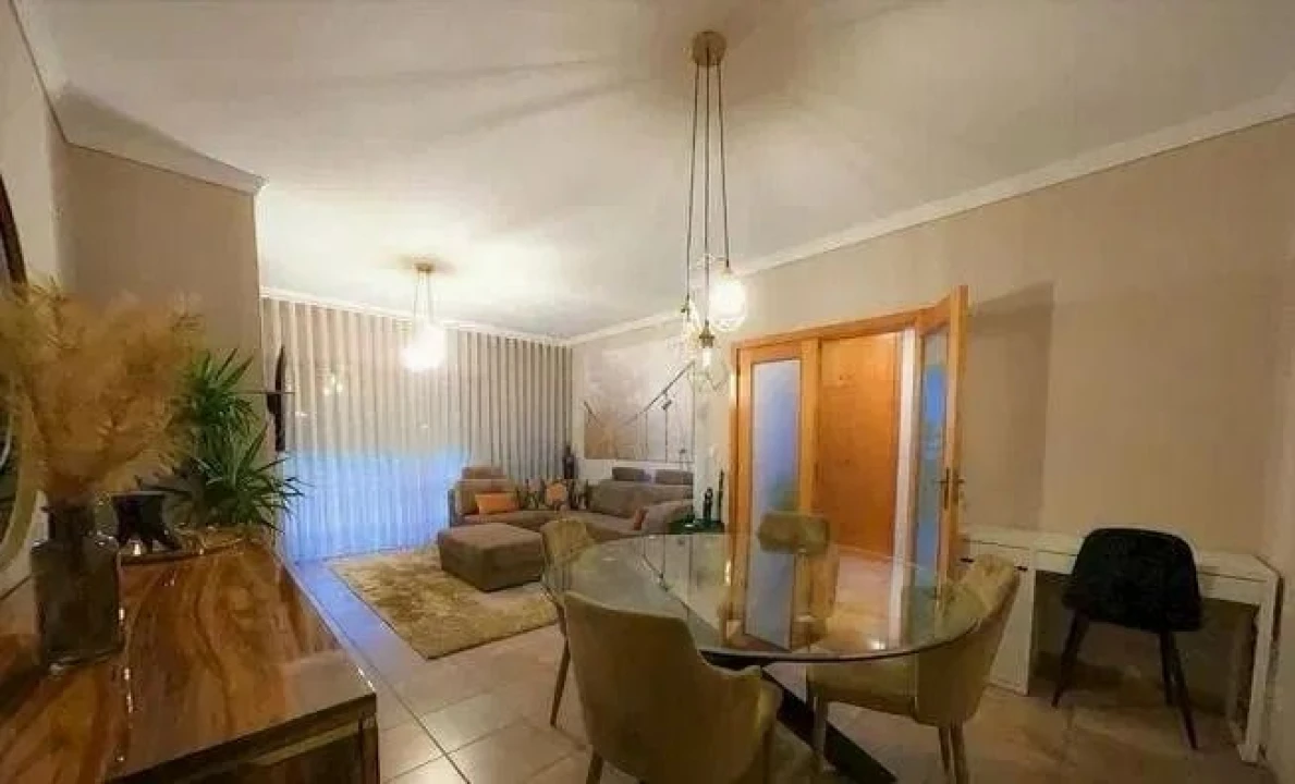 Apartamento T2 para Arrendamento em Gondomar (São Cosme), Valbom e Jovim Foto 12