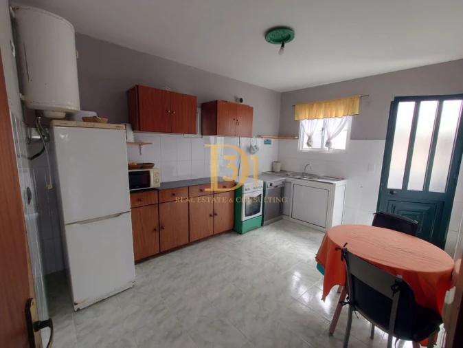 Moradia T3 para Venda em São Roque Foto 9