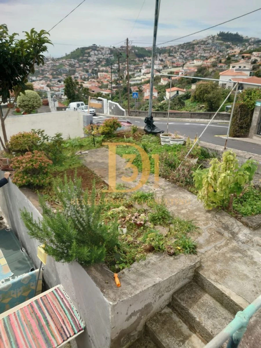 Moradia T3 para Venda em São Roque Foto 4