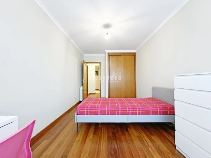 Apartamento T3 para Venda em Valongo Foto 20