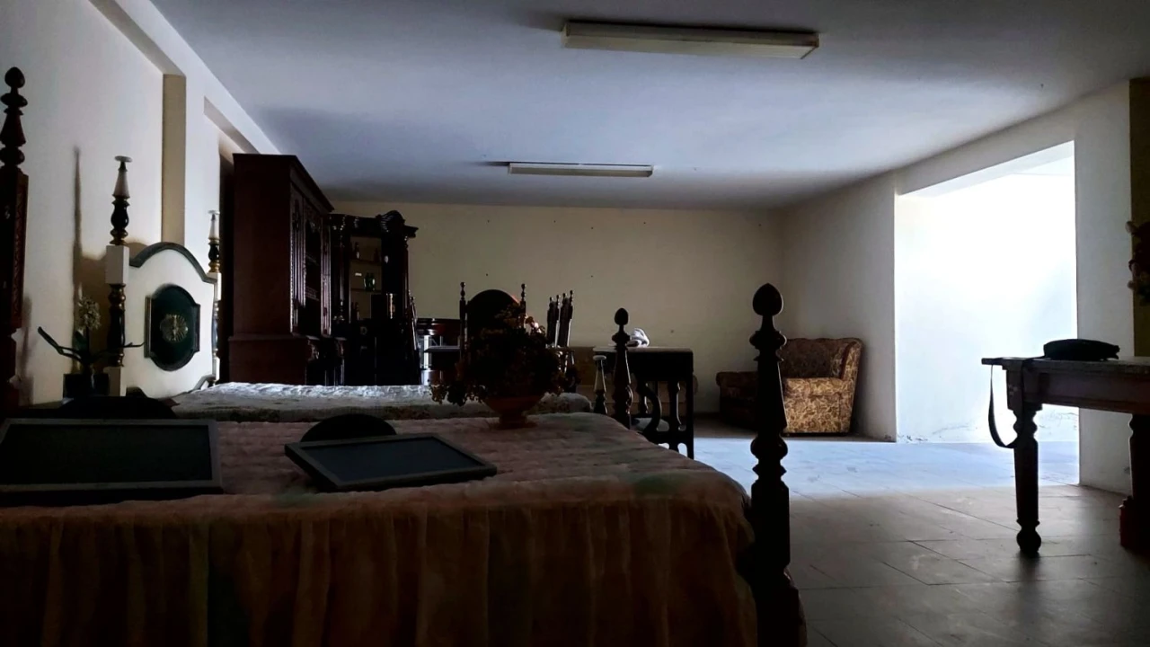 Loja para Venda em Coronado (São Romão e São Mamede) Foto 8