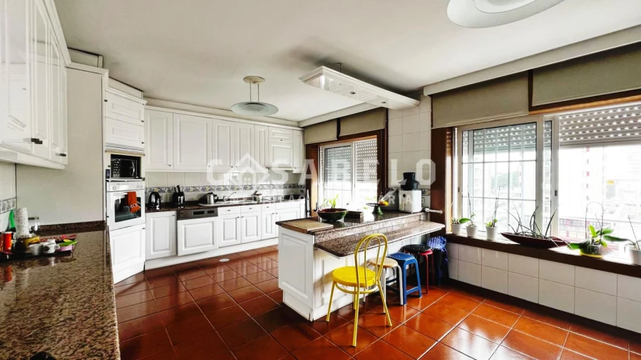 Apartamento T3 para Venda em Cidade da Maia Foto 14