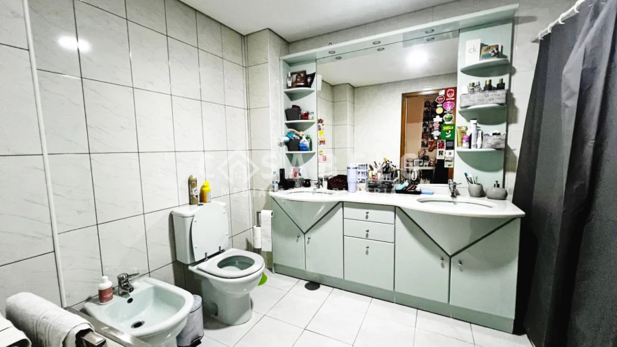 Apartamento T3 para Venda em Cidade da Maia Foto 44