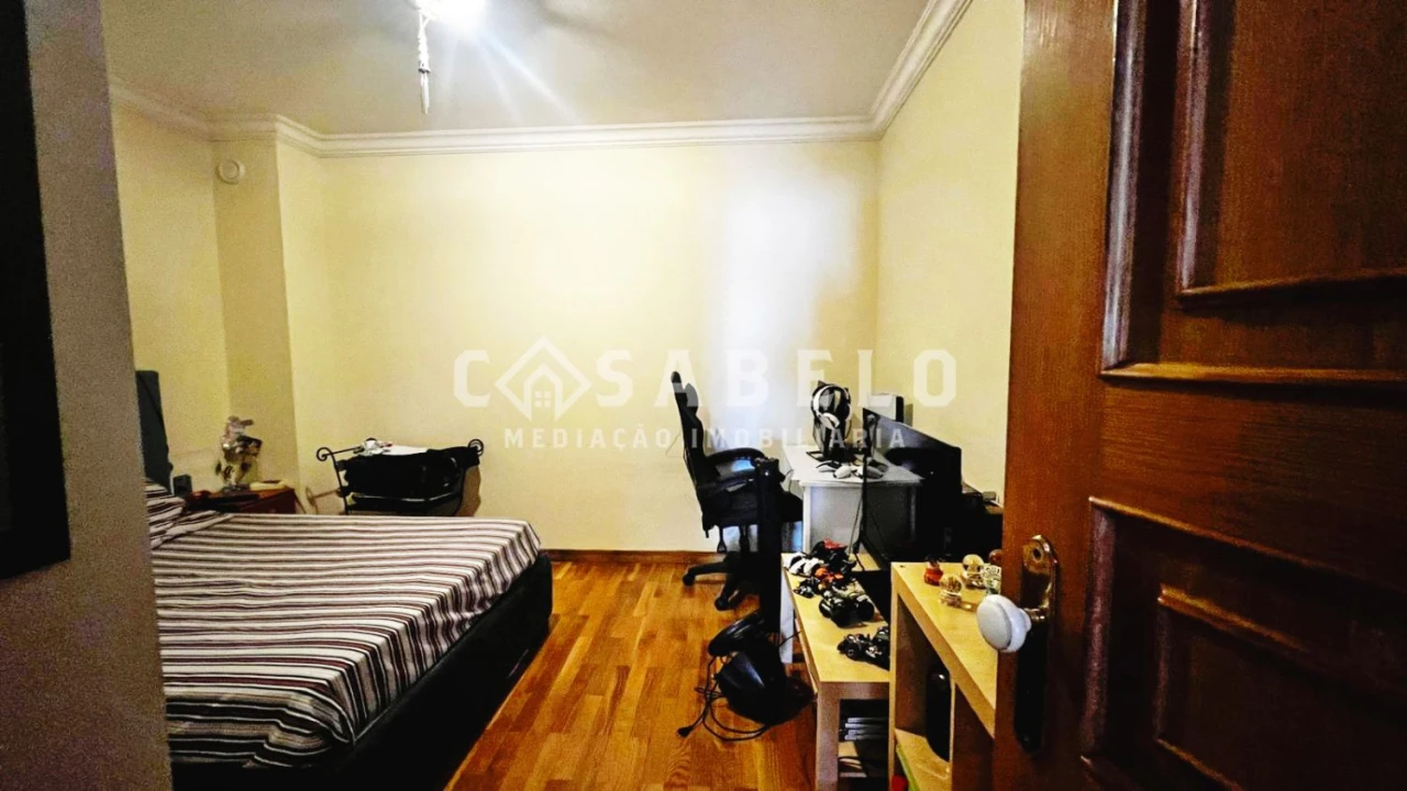 Apartamento T3 para Venda em Cidade da Maia Foto 21