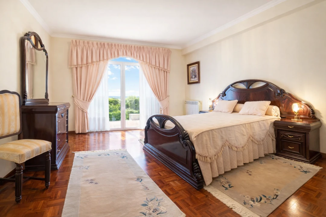 Moradia T6 para Venda em Figueiras e Covas Foto 12