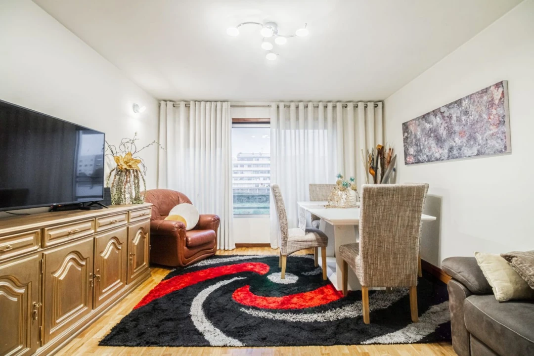 Apartamento T2 para Venda em Aguas Santas Foto 2