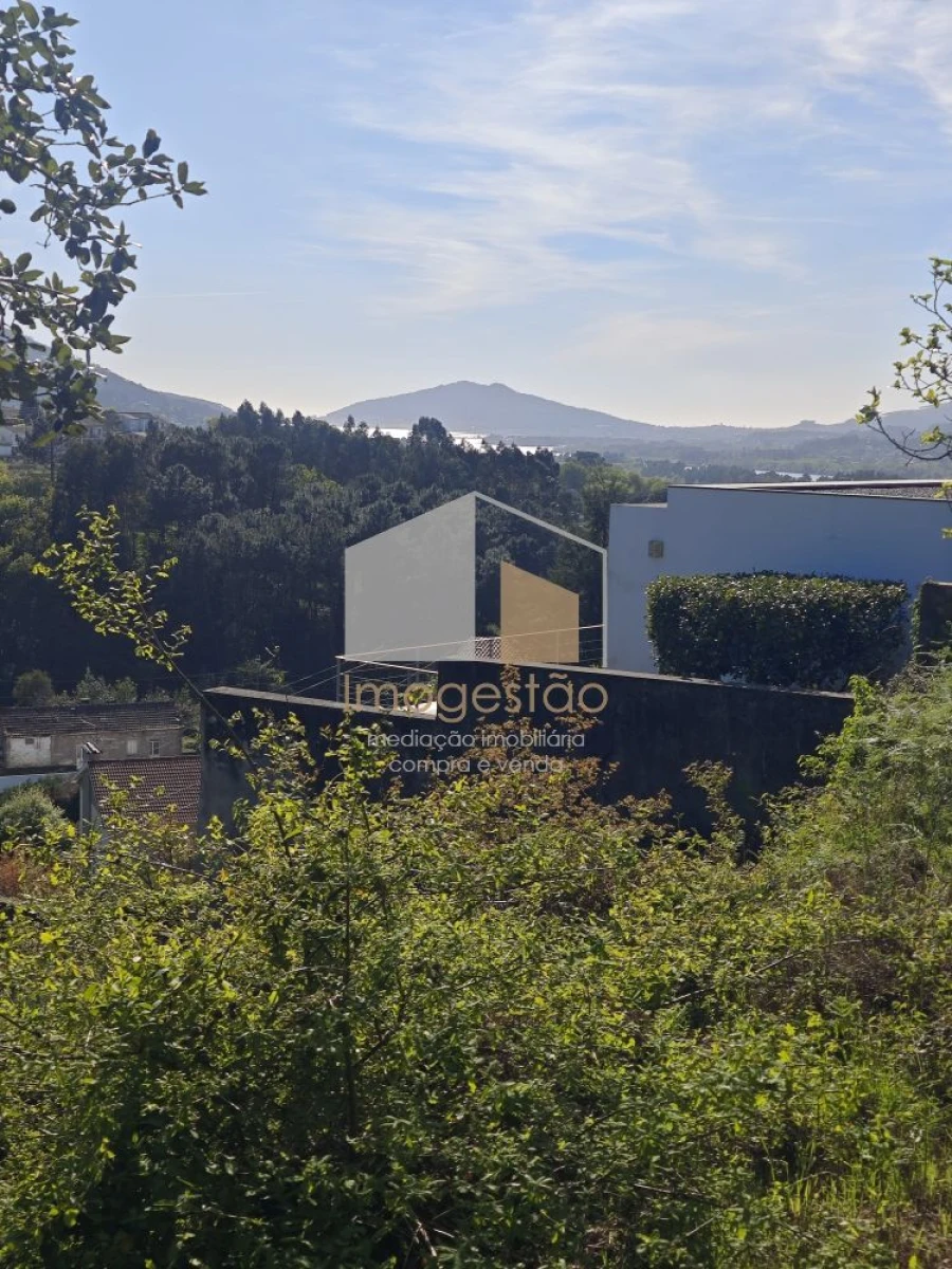 Terreno para Venda em Vila Nova de Cerveira e Lovelhe Foto 17