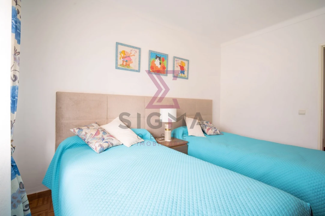 Apartamento T2 para Venda em Atouguia da Baleia Foto 13