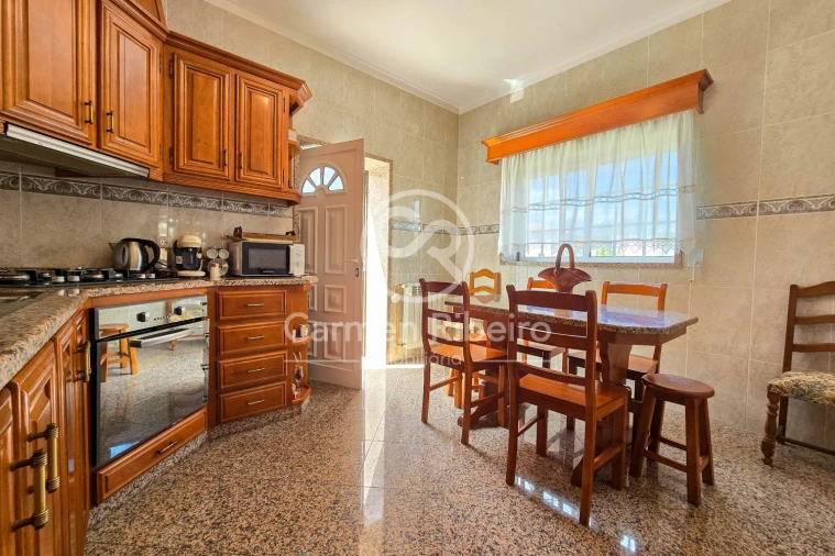 Moradia T4 para Venda em São Gens Foto 9