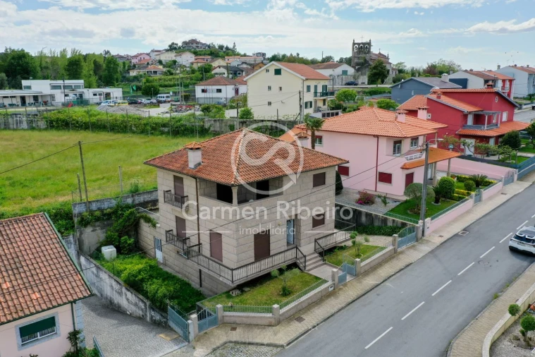 Moradia T4 para Venda em São Gens