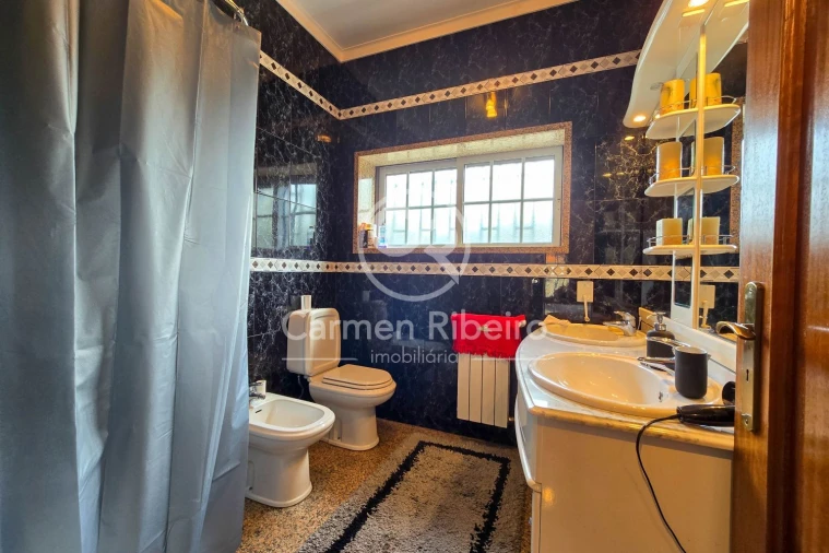 Moradia T4 para Venda em São Gens Foto 15