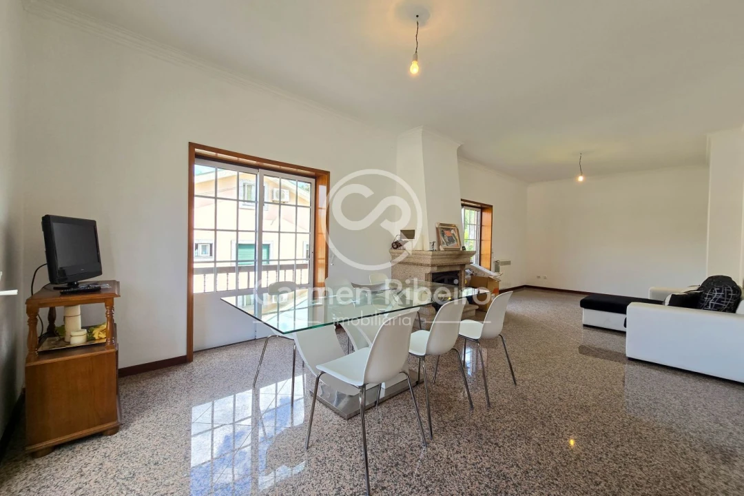 Moradia T4 para Venda em São Gens Foto 10