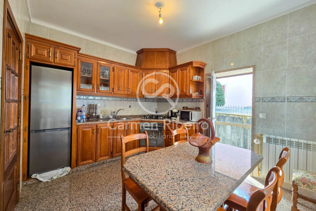 Moradia T4 para Venda em São Gens Foto 8