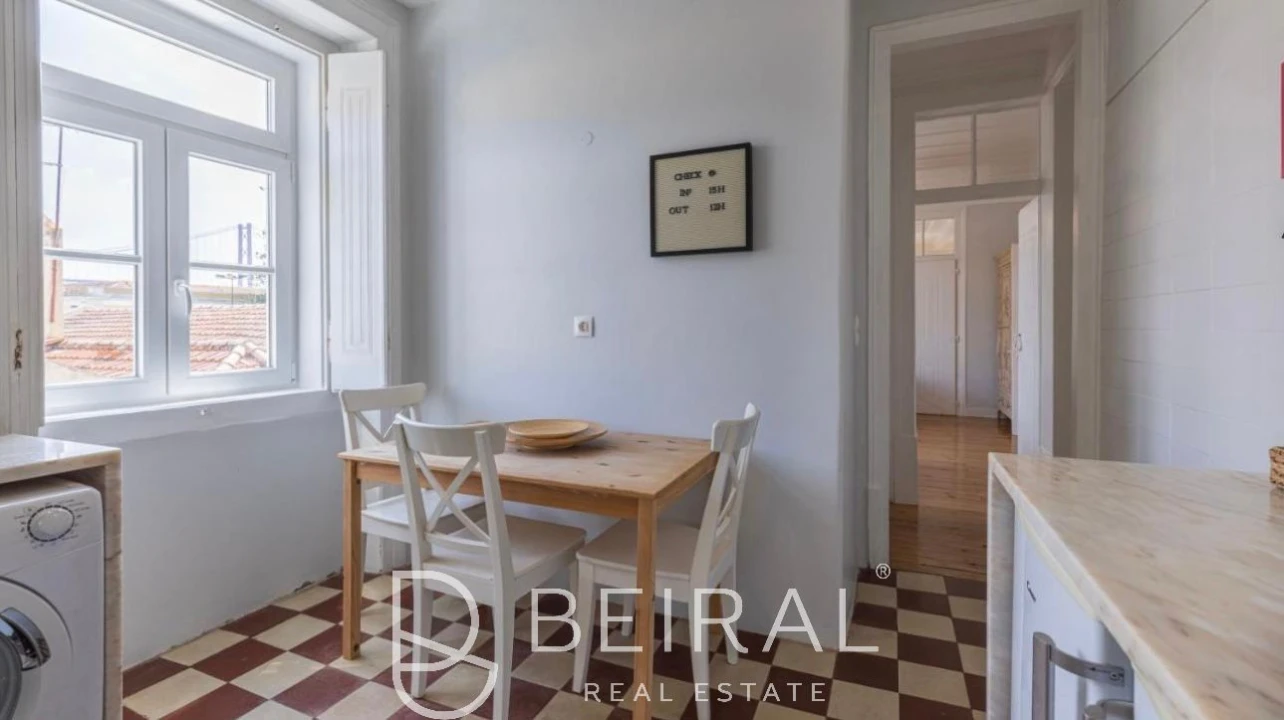 Apartamento T2 para Venda em Alcantara Foto 19