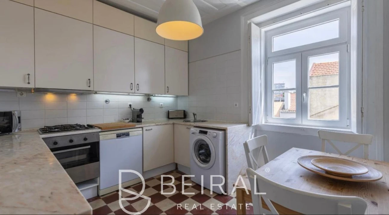 Apartamento T2 para Venda em Alcantara Foto 18