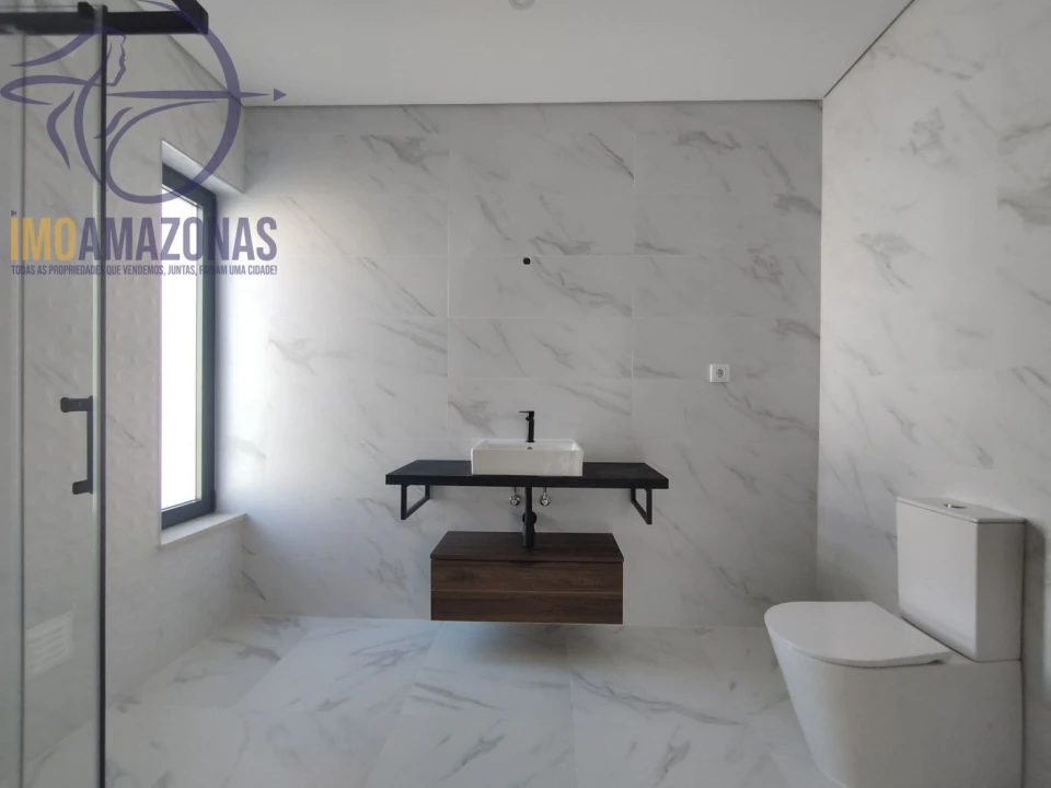 Moradia T3 para Venda em Silves Foto 38