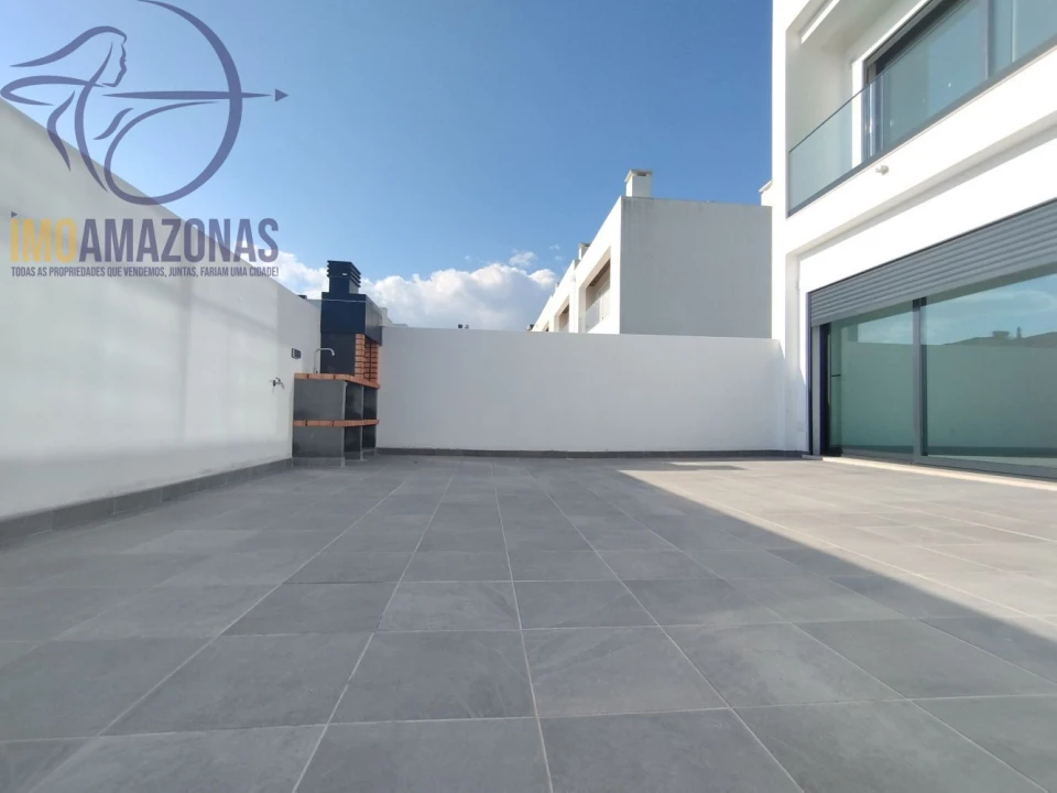 Moradia T3 para Venda em Silves Foto 8