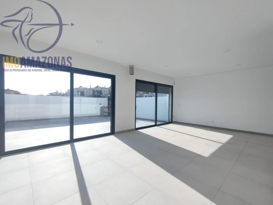 Moradia T3 para Venda em Silves Foto 13