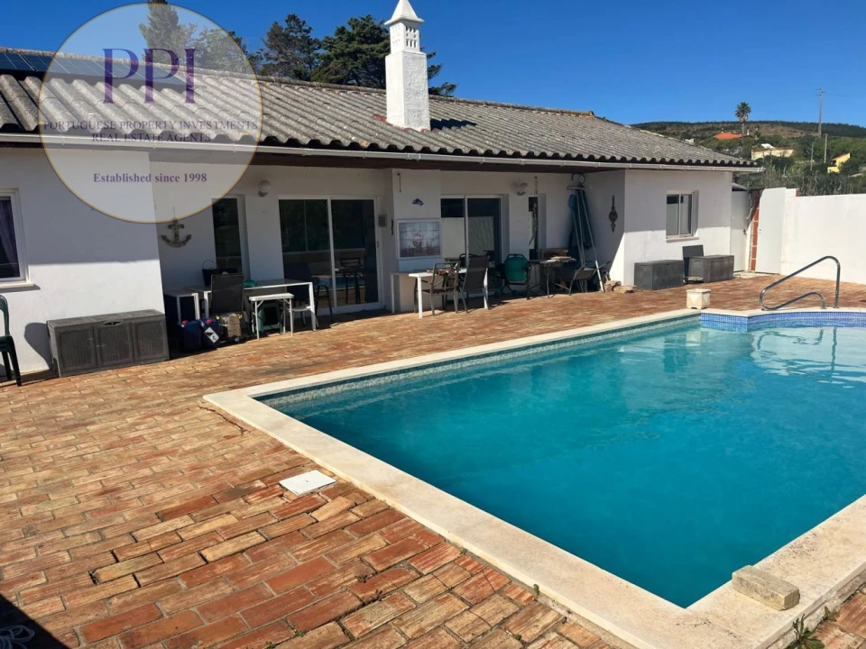 Moradia T4 para Venda em Budens Foto 13