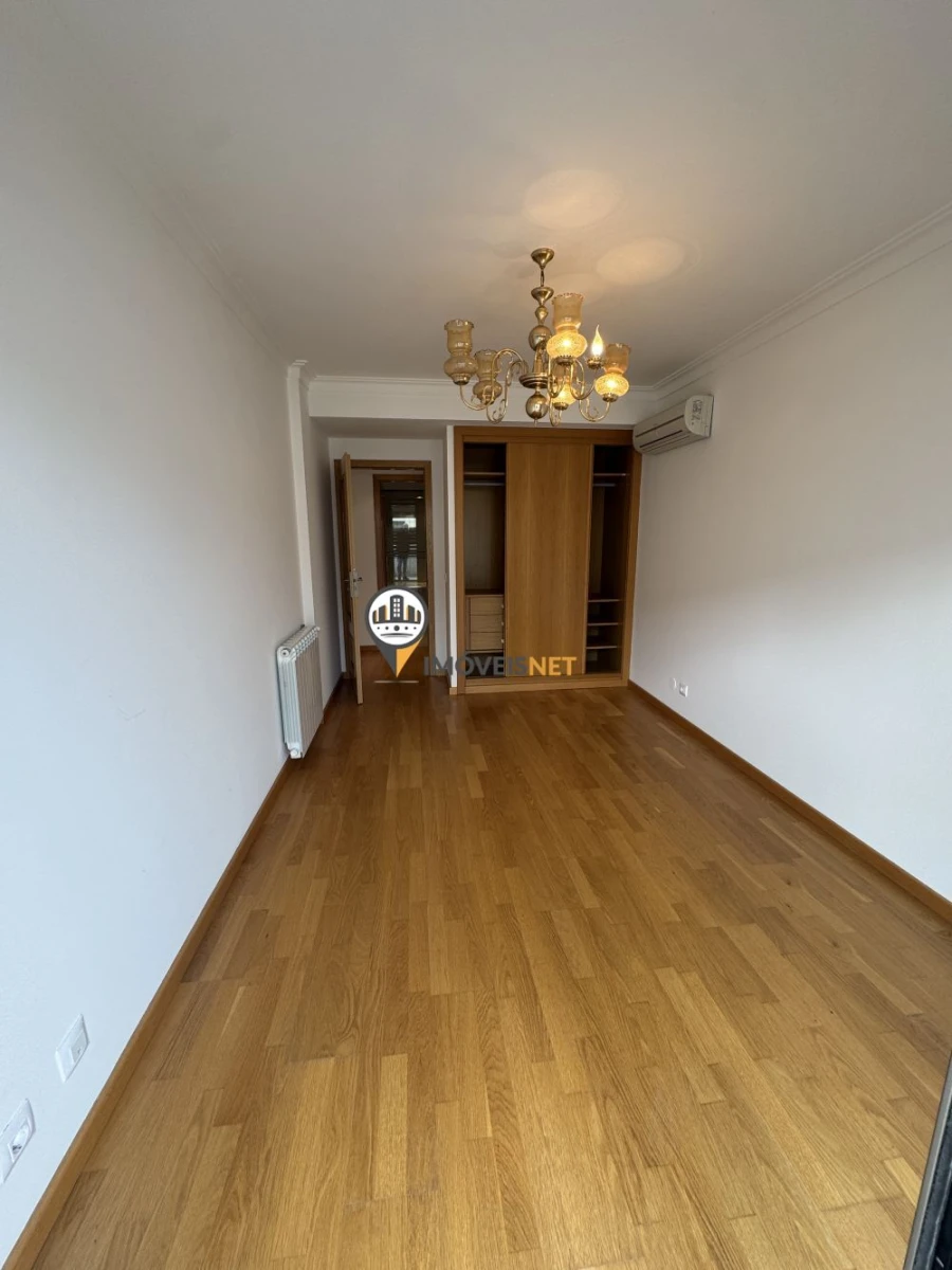 Apartamento T3 para Arrendamento em Castelo Branco Foto 23