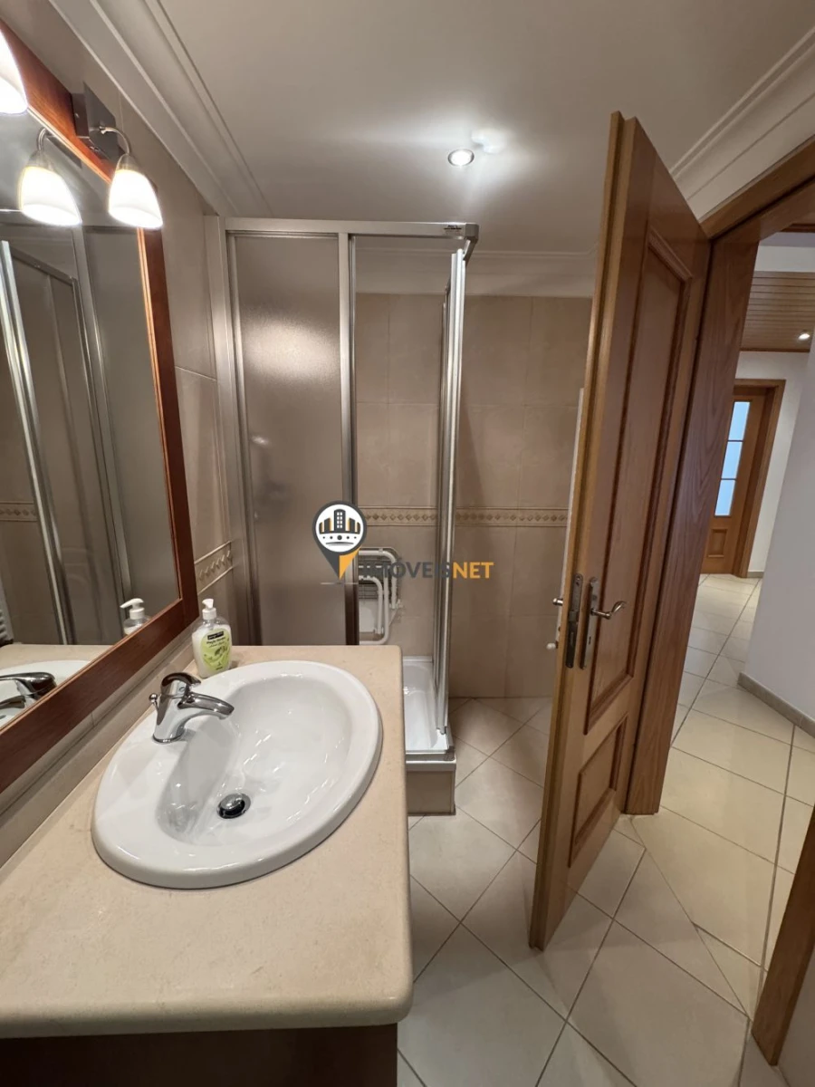 Apartamento T3 para Arrendamento em Castelo Branco Foto 15