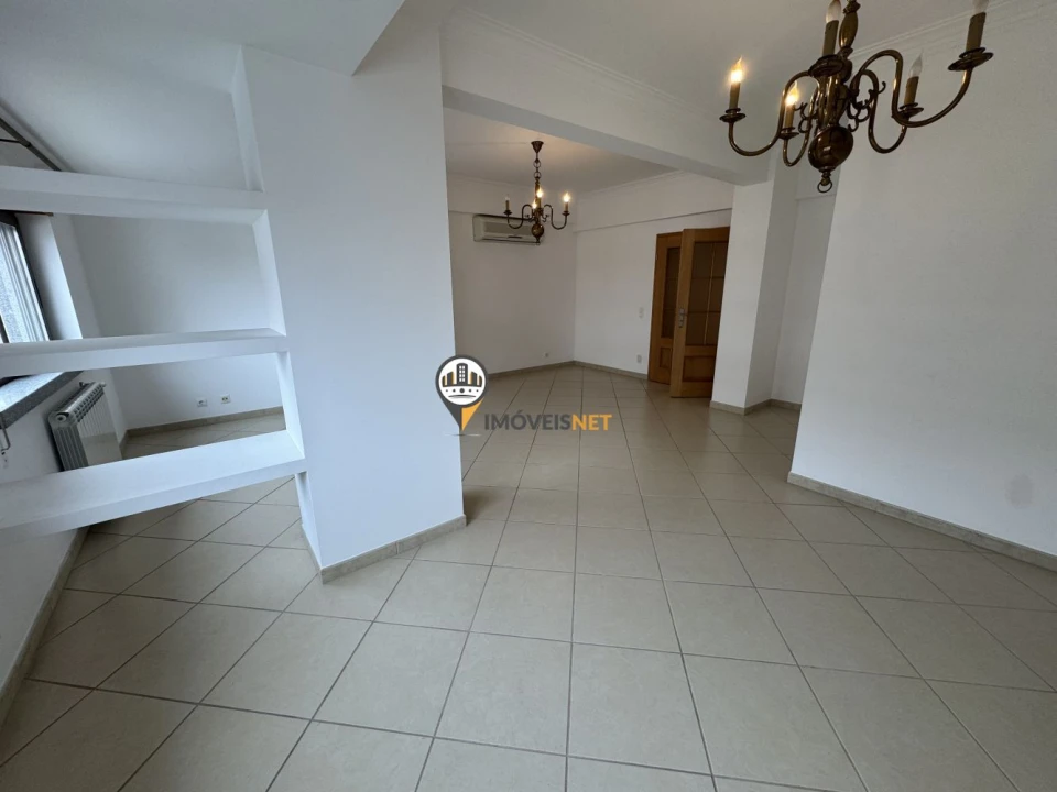 Apartamento T3 para Arrendamento em Castelo Branco Foto 4