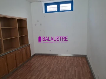 Loja para Venda em Carcavelos e Parede