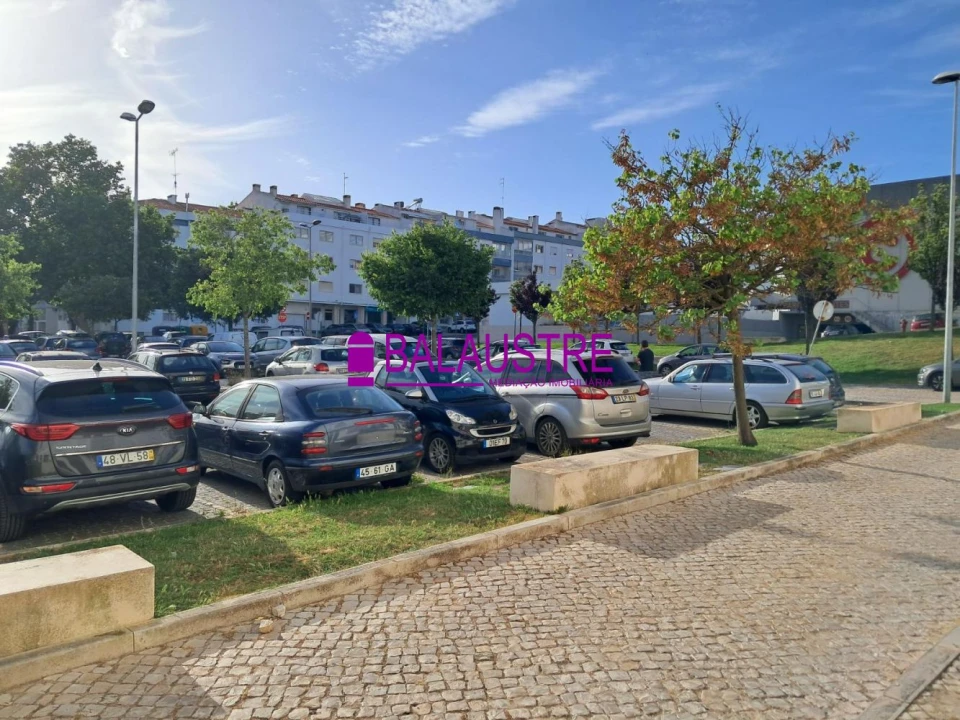 Loja para Venda em Carcavelos e Parede Foto 22