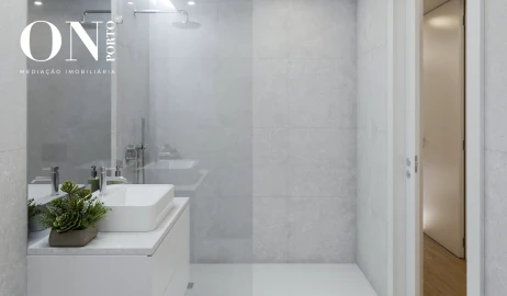 Apartamento T1 para Venda em Santo Antonio dos Olivais