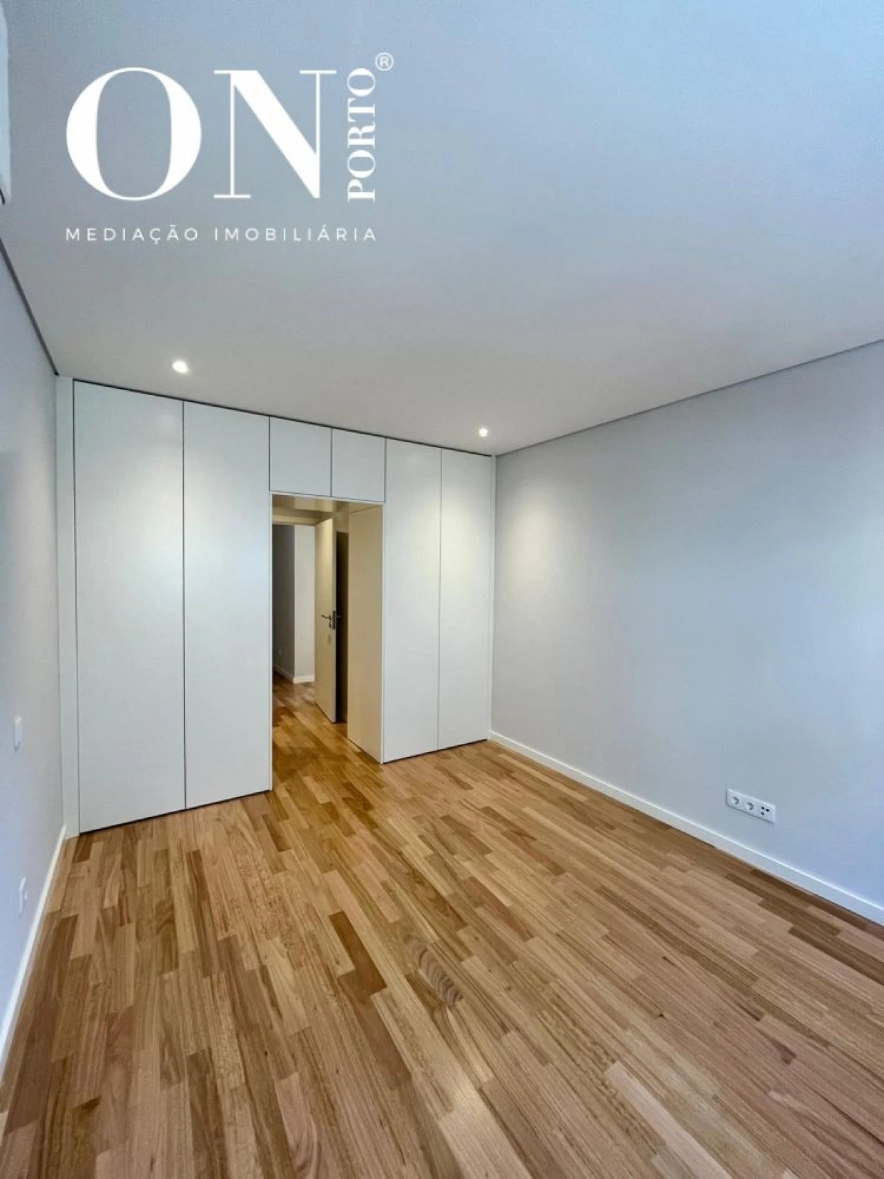 Apartamento T3 para Venda em Aldoar, Foz do Douro e Nevogilde Foto 28